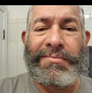 Meet your Posher, Rene